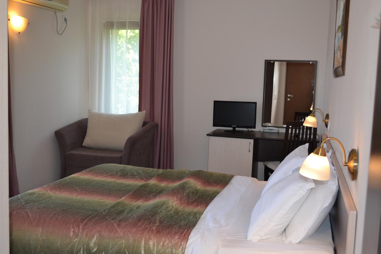 Hotel Diamanti Созополь Экстерьер фото